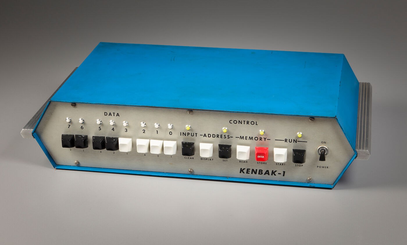 Figure 6 — The prototype KENBAK-1, the machine Blankenbaker built in 1970–71 and first showed in May 1971. Its STORE button is red and marked ENTER, there is no memory-lock lever, and the labels are printed b…