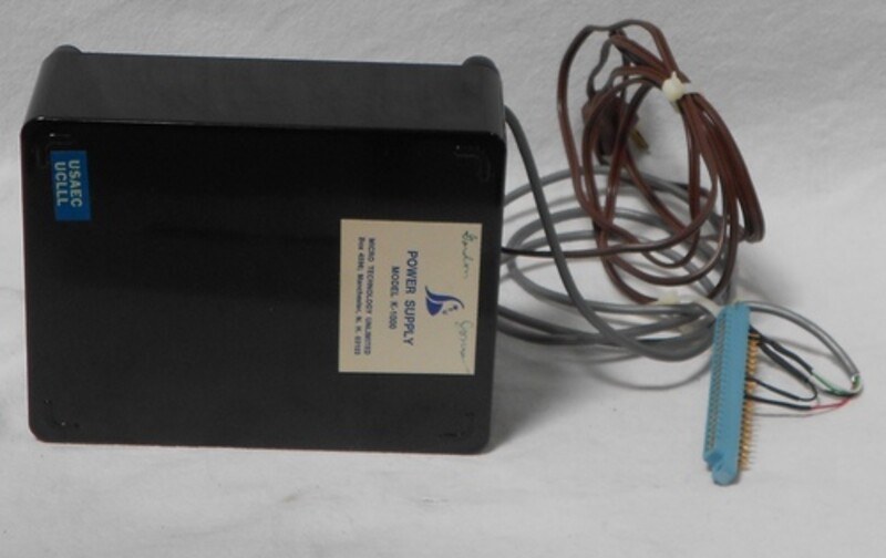 Figure 8 — The KIM-1 shipped without a power supply, and third parties filled the gap. This K-1000 from Micro Technology Unlimited plugged straight onto the Application connector through the blue card-edge so…
